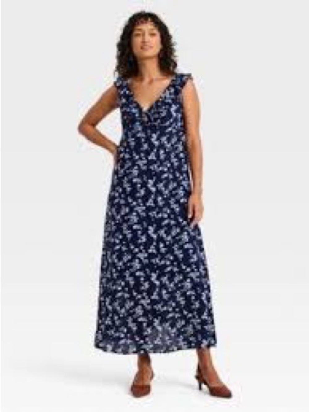 Universal Thread Navy Floral V-Neck Maxi Dress
